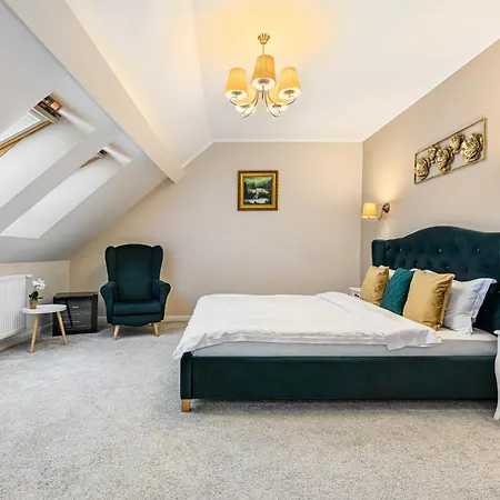 Dallure House Boutique 3* Braşov